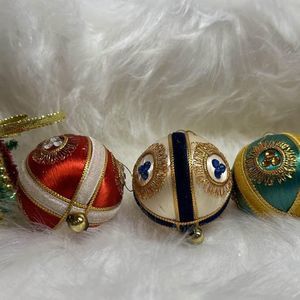 Vintage Lot of 5 Homemade Push Pin Satin Christmas‎ Ornaments